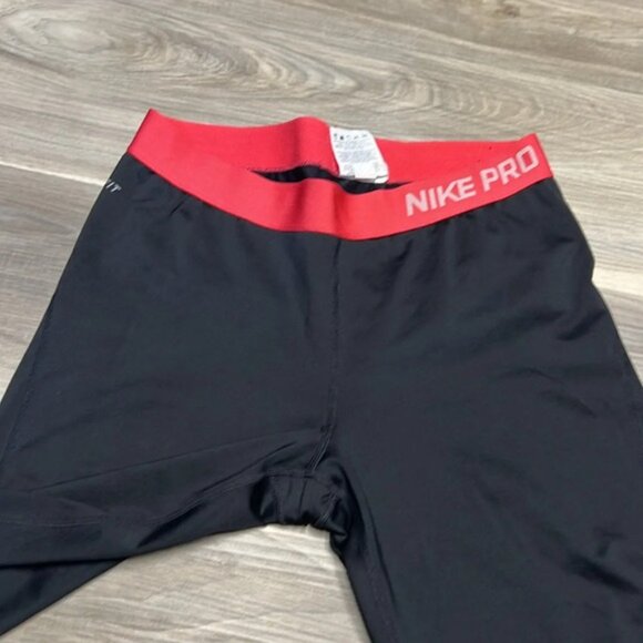 Nike prob black Capri style pants leggings size large - Picture 3 of 8